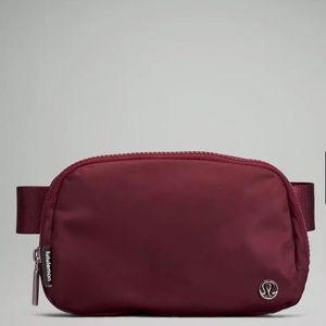 Everywhere Belt Bag